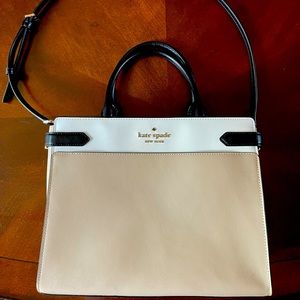 Large kate spade over the shoulder bag.